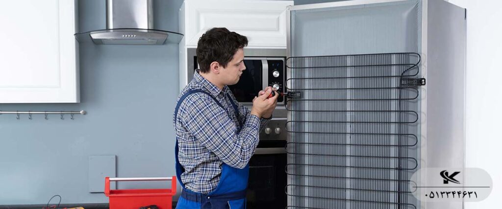 تنظیم دمای یخچال سامسونگ و خدمات عیبیابی فنی توسط تعمیرکار